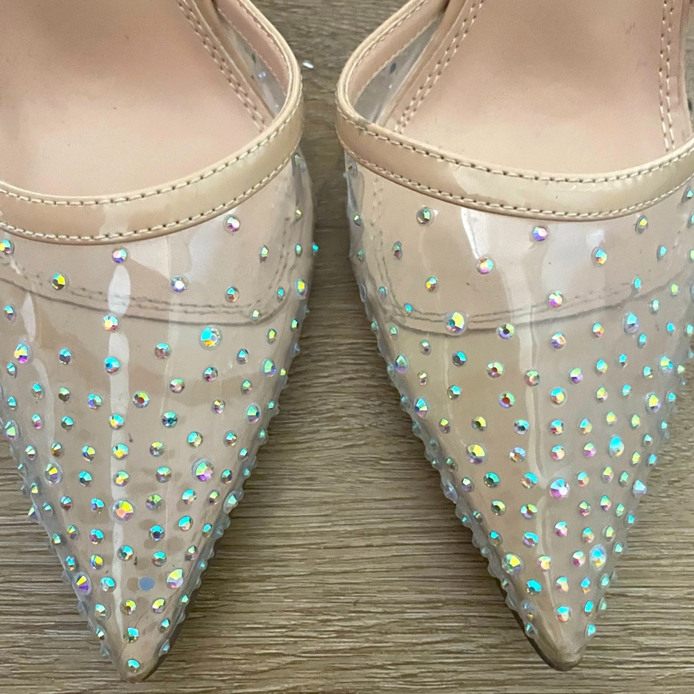 NWOT Lulus heels